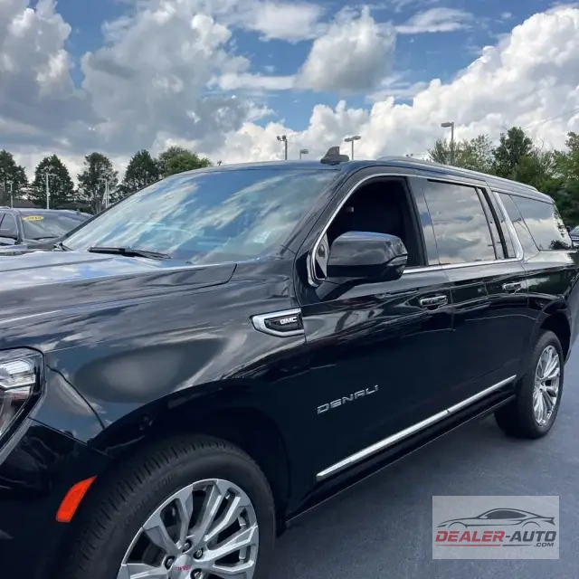 2022 GMC Yukon XL Denali