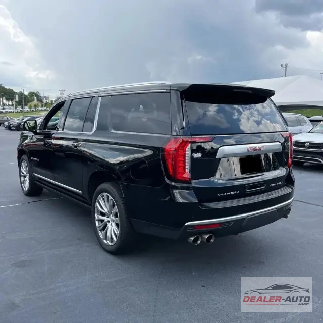 2022 GMC Yukon XL Denali