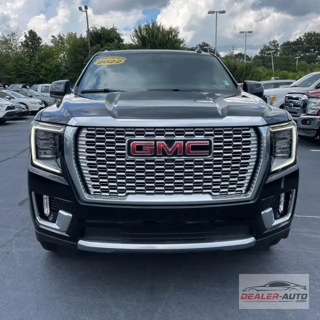 2022 GMC Yukon XL Denali
