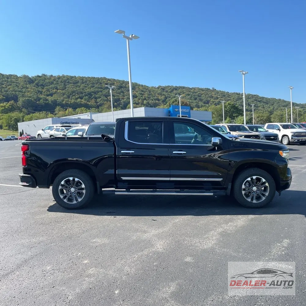 2023 Chevrolet Silverado 1500 High Country