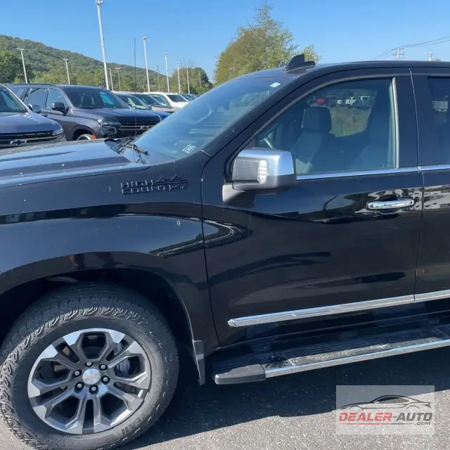 2023 Chevrolet Silverado 1500 High Country