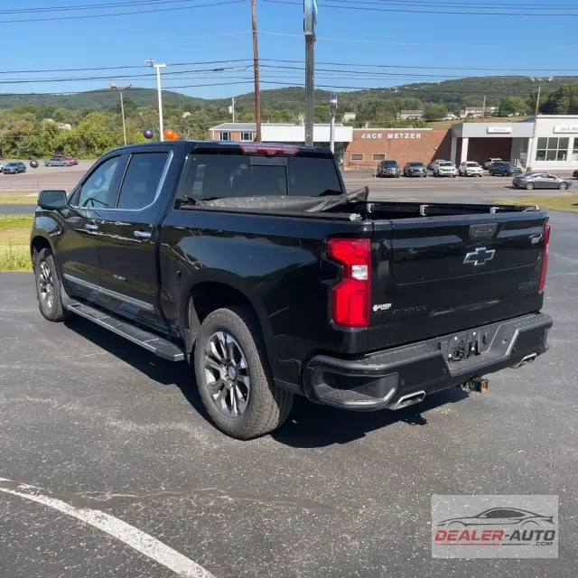 2023 Chevrolet Silverado 1500 High Country