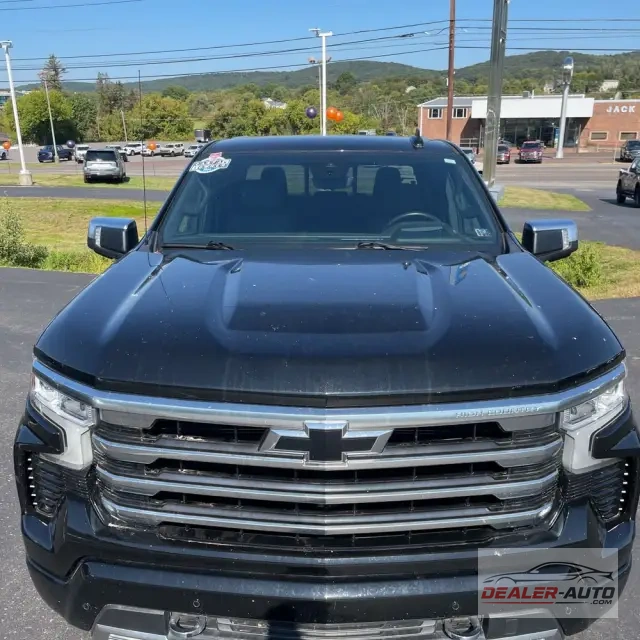 2023 Chevrolet Silverado 1500 High Country