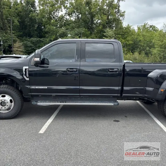 2021 Ford F-350 Super Duty Lariat