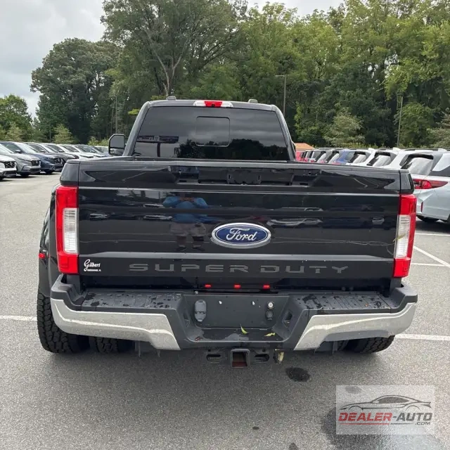 2021 Ford F-350 Super Duty Lariat