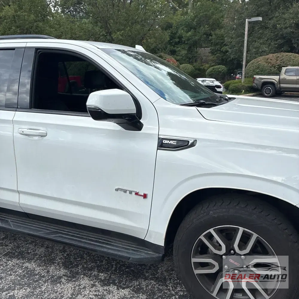 2021 GMC Yukon AT4