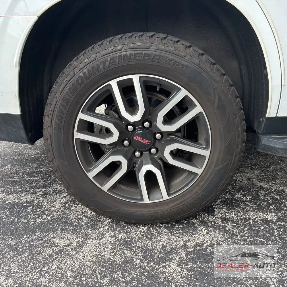 2021 GMC Yukon AT4