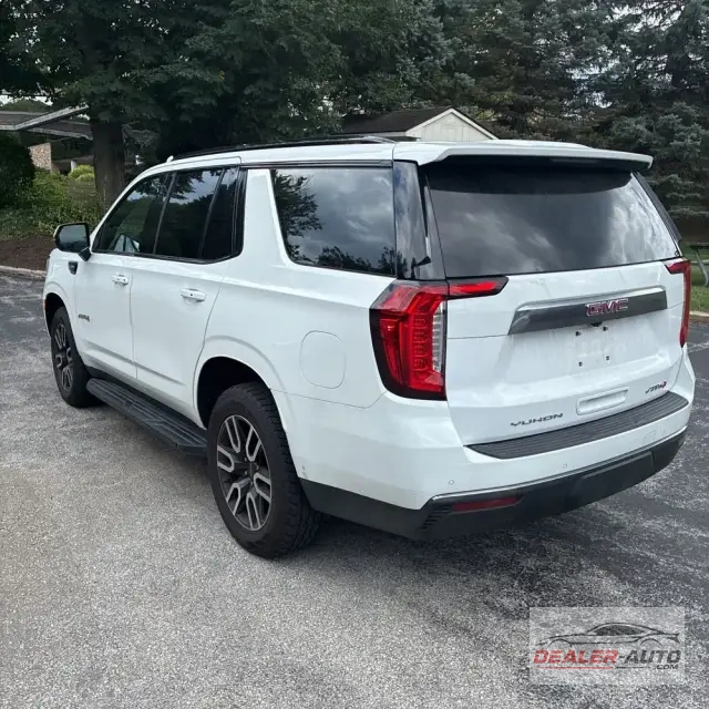 2021 GMC Yukon AT4