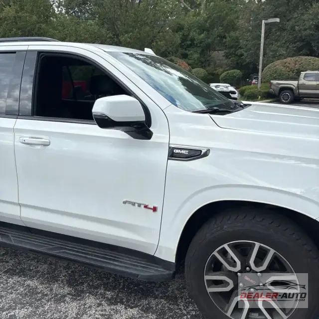 2021 GMC Yukon AT4