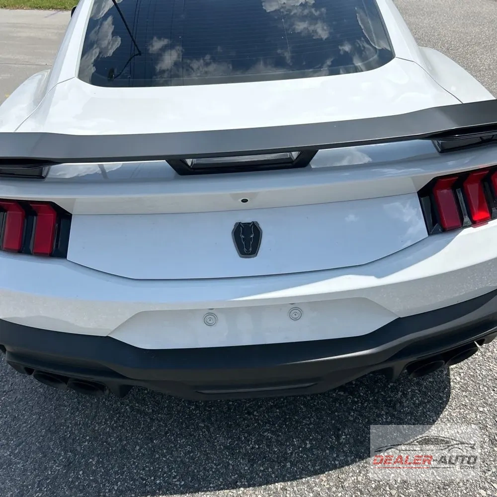 2024 Ford Mustang Dark Horse