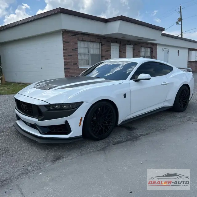2024 Ford Mustang Dark Horse