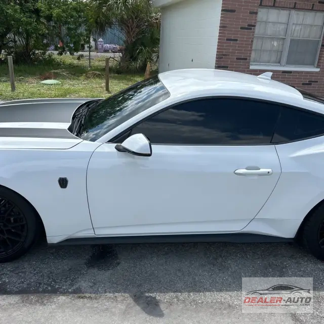 2024 Ford Mustang Dark Horse