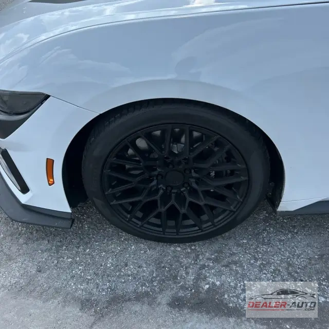2024 Ford Mustang Dark Horse