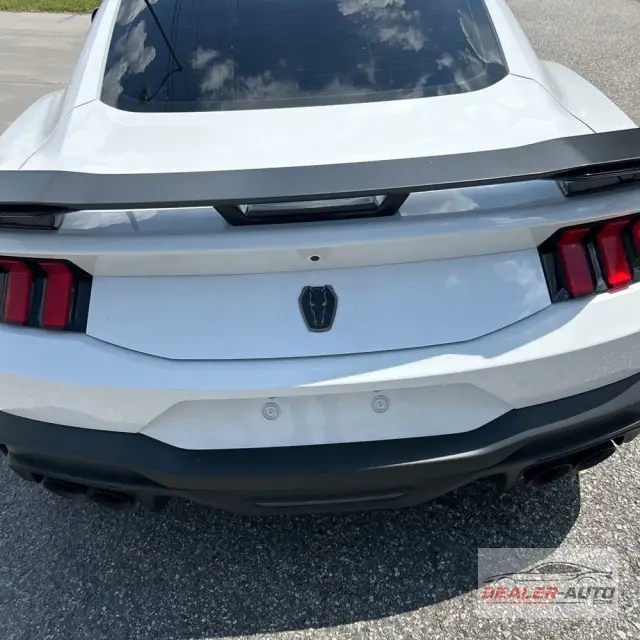 2024 Ford Mustang Dark Horse