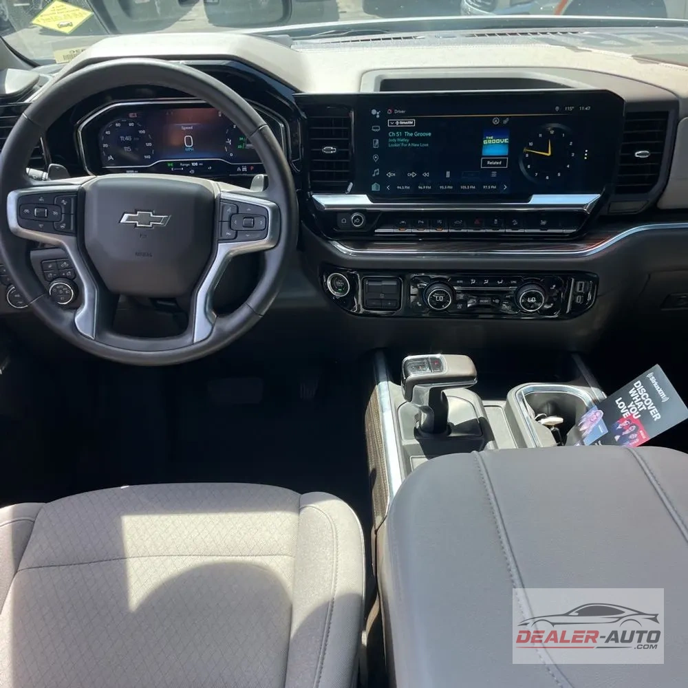 2024 Chevrolet Silverado 1500 RST