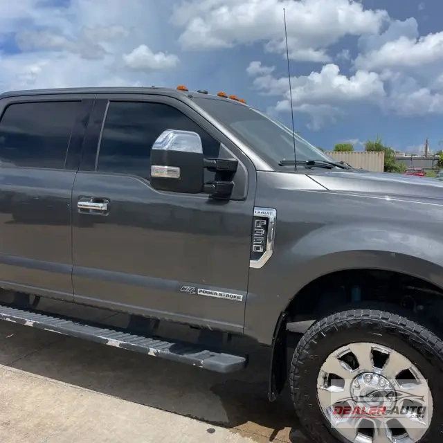 2018 Ford F-350 Super Duty Lariat