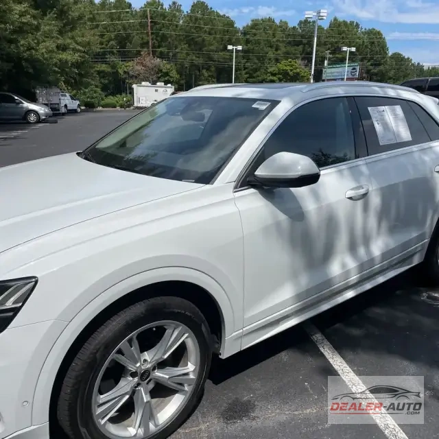 2023 Audi Q8 Premium Plus 55 TFSI