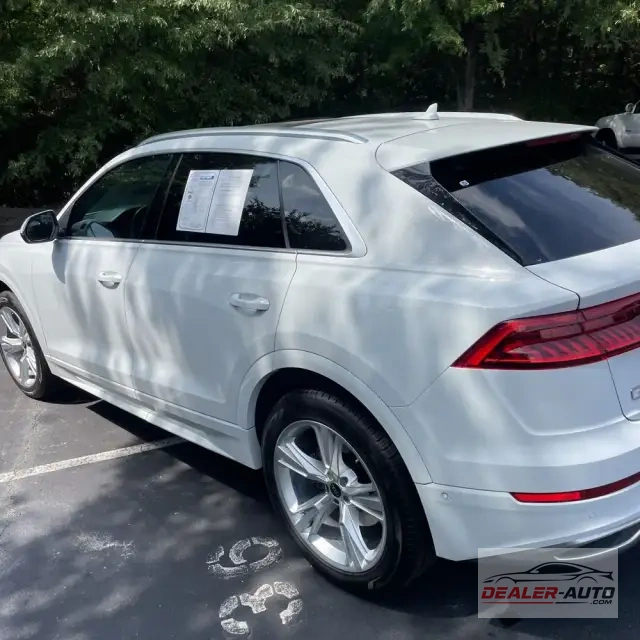 2023 Audi Q8 Premium Plus 55 TFSI