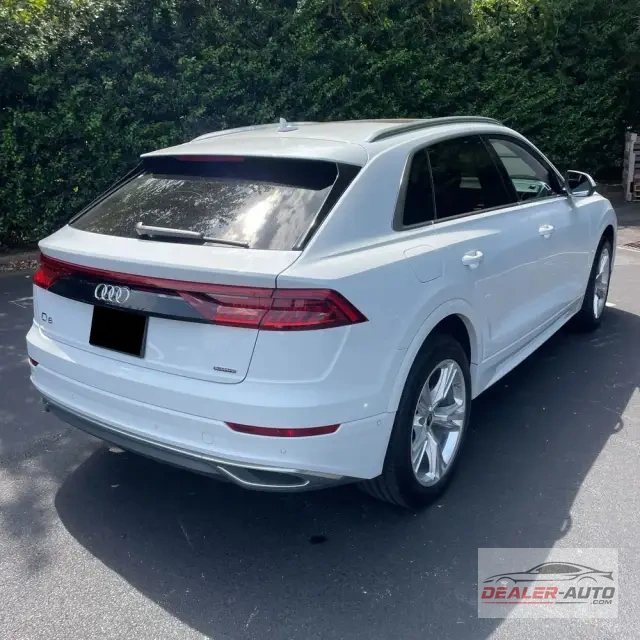 2023 Audi Q8 Premium Plus 55 TFSI