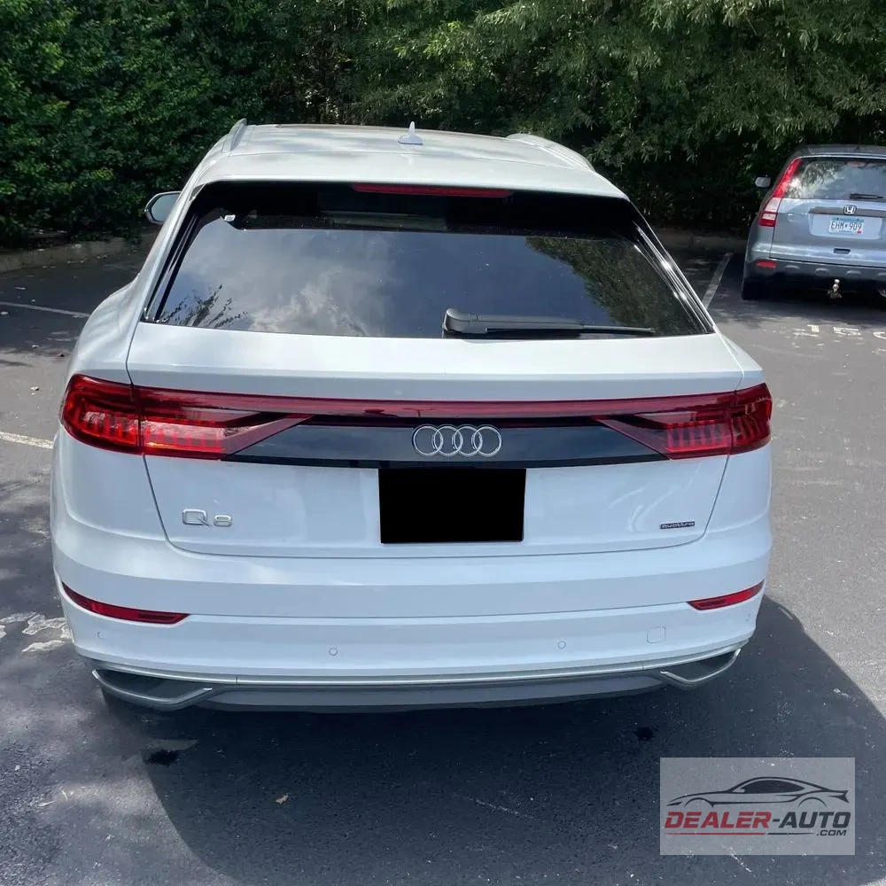 2023 Audi Q8 Premium Plus 55 TFSI