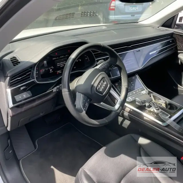 2023 Audi Q8 Premium Plus 55 TFSI