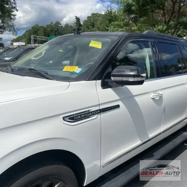2021 Lincoln Navigator L Black Label