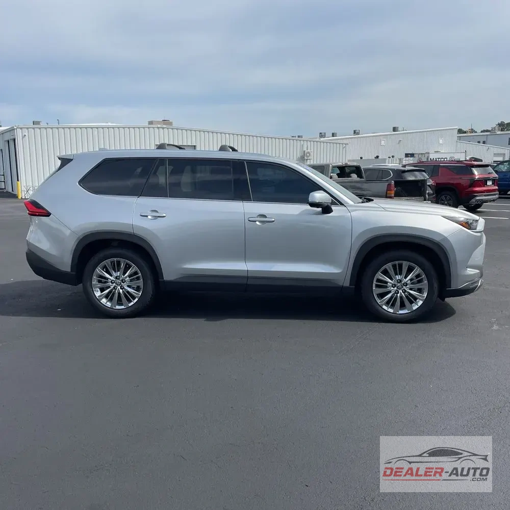 2024 Toyota Grand Highlander Platinum