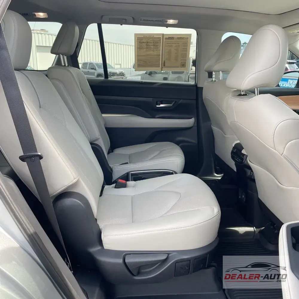 2024 Toyota Grand Highlander Platinum