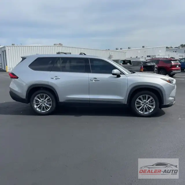 2024 Toyota Grand Highlander Platinum