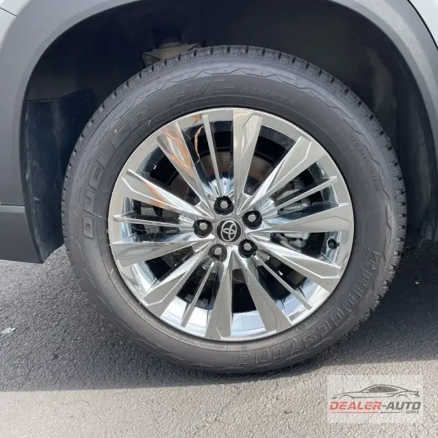 2024 Toyota Grand Highlander Platinum