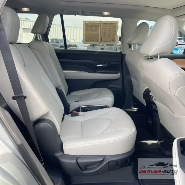2024 Toyota Grand Highlander Platinum