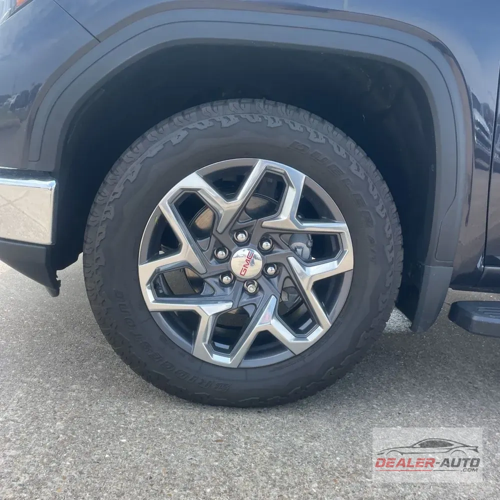 2022 GMC Sierra 1500 SLT