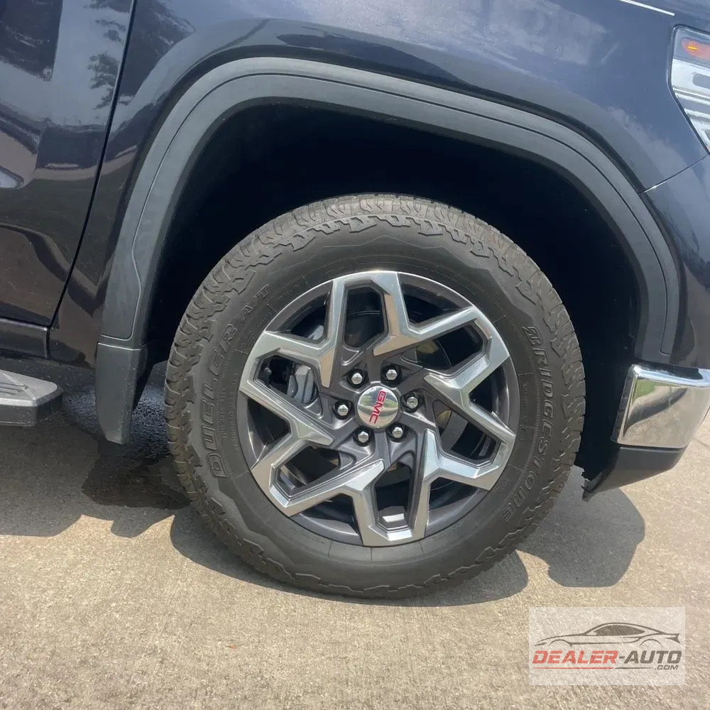 2022 GMC Sierra 1500 SLT