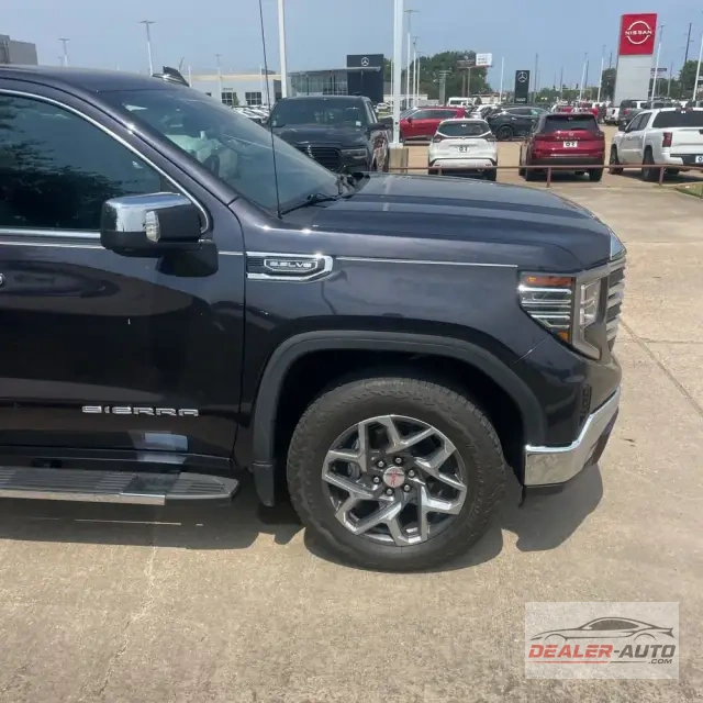 2022 GMC Sierra 1500 SLT