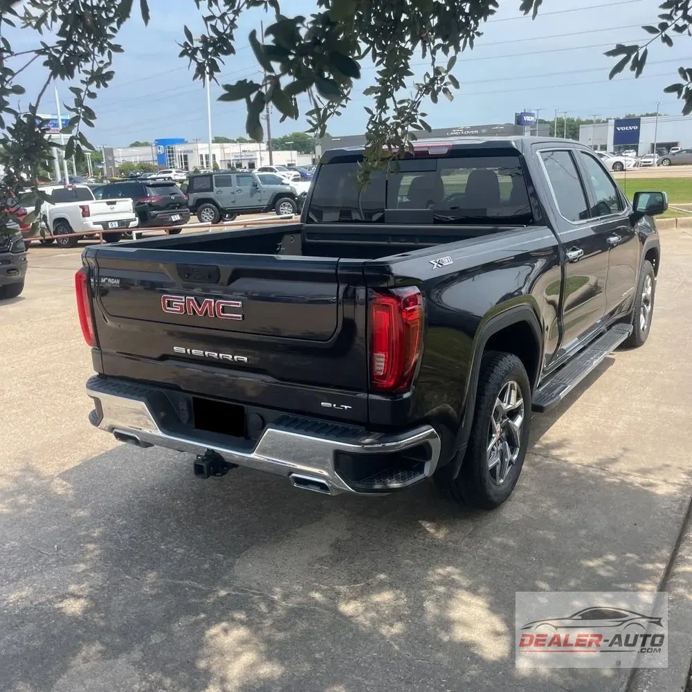 2022 GMC Sierra 1500 SLT