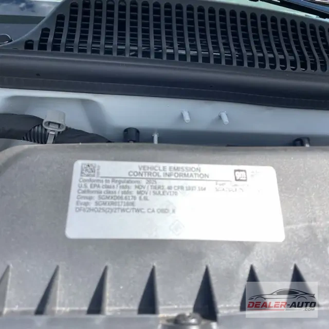 2025 Chevrolet Express LS 3500